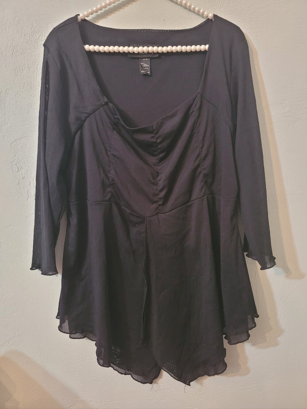 Venezia Stylish Plus Size Flowy Top Size 14/16